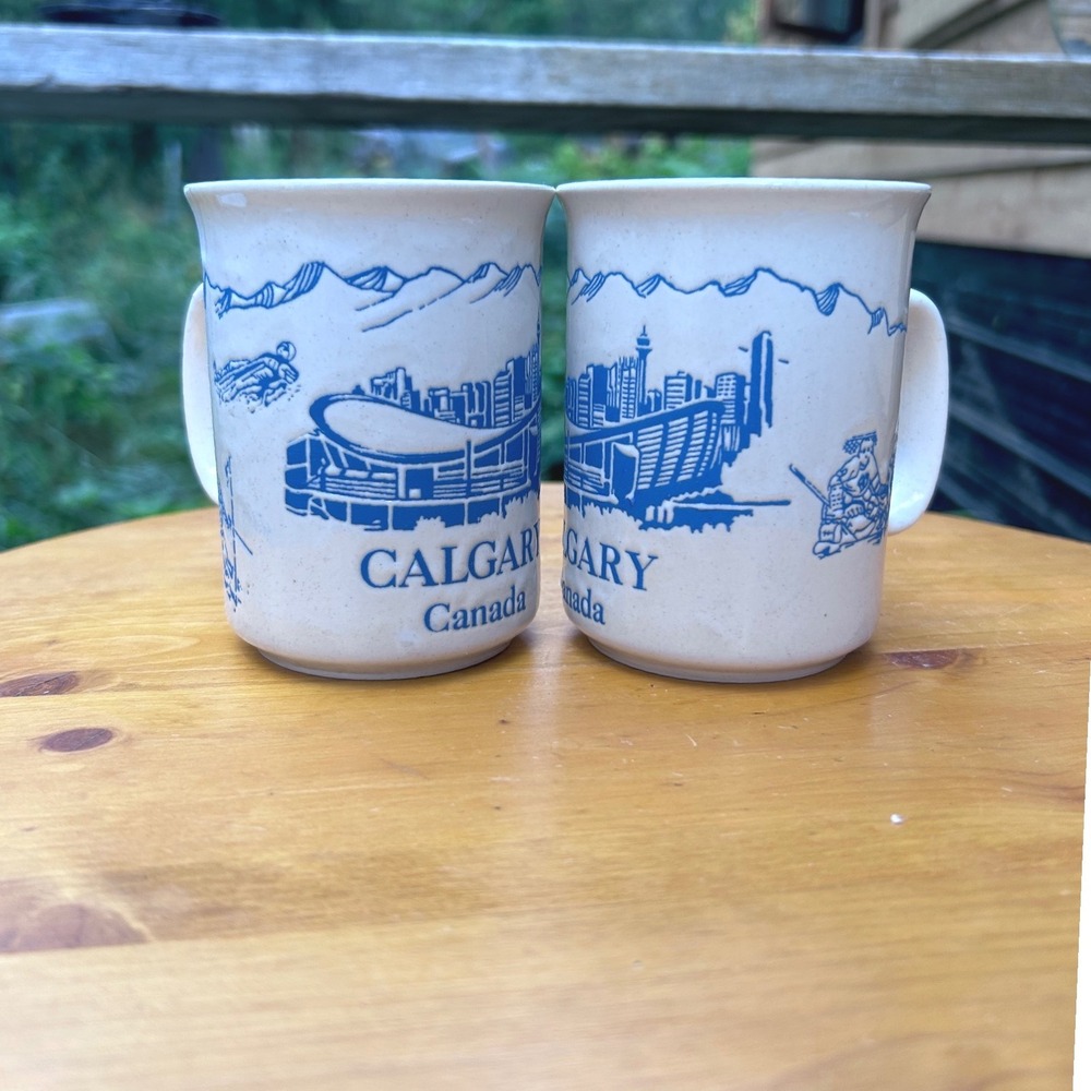 Vintage Calgary Canada Ceramic Mug Pair Blue White Saddledome Skyline MCM